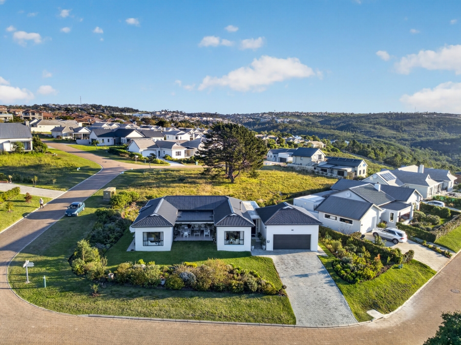 3 Bedroom Property for Sale in Baron View Western Cape